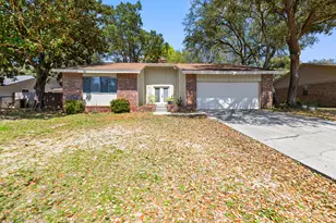 644 Caribbean Way, Niceville, FL 32578 - Photo 1