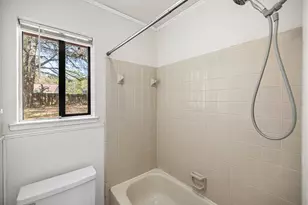 644 Caribbean Way, Niceville, FL 32578 - Photo 28