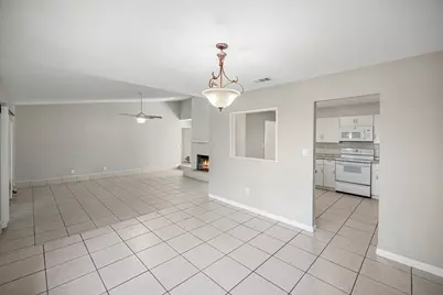644 Caribbean Way, Niceville, FL 32578 - Photo 18