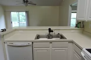 178 Cabana Way, Crestview, FL 32536 - Photo 6