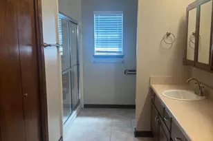 451 W Park Dr, Mary Esther, FL 32569 - Photo 8