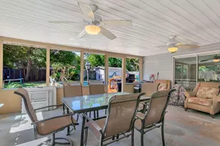 17 NW Highland Dr, Fort Walton Beach, FL 32548 - Photo 32