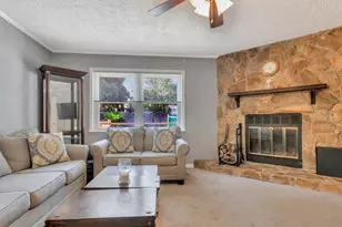 17 NW Highland Dr, Fort Walton Beach, FL 32548 - Photo 10