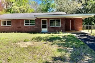 1000 Bayshore Dr, Niceville, FL 32578 - Photo 1