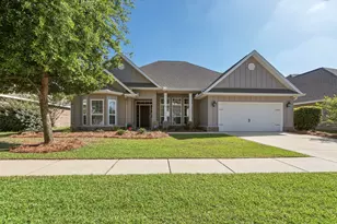 388 Lilly Bell Ln, Freeport, FL 32439 - Photo 1