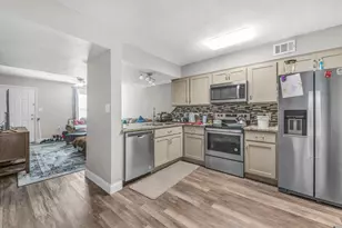 702 Terrance Ct, Fort Walton Beach, FL 32547 - Photo 1