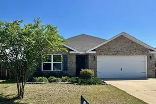 833 Moorhen Wy, Crestview, FL 32539 - Photo 1