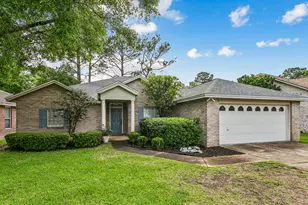 1030 Arthur Ashe Ct, Fort Walton Beach, FL 32547 - Photo 1