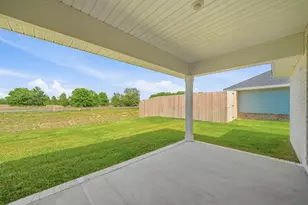 593 Alleyoak Ln, Freeport, FL 32439 - Photo 1
