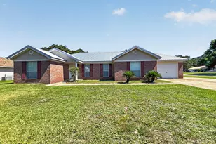 309 Union St, Fort Walton Beach, FL 32547 - Photo 1