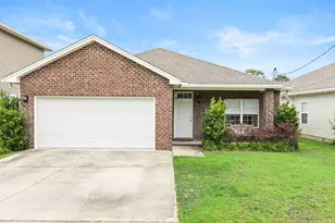 354 Fir Ave, Niceville, FL 32578 - Photo 1
