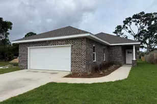 46 Winfield St, Niceville, FL 32578 - Photo 1