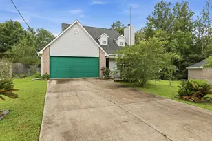 105 Eastview Dr, Crestview, FL 32536 - Photo 1
