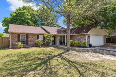 425 Whirlaway Court, Crestview, FL 32539 - Photo 1