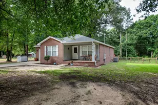 6362 Old River Rd, Baker, FL 32531 - Photo 1