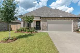 160 Hydrangea Blvd, Freeport, FL 32439 - Photo 1