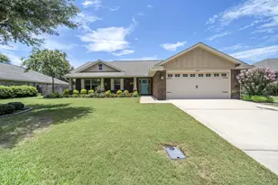 805 Symphony Way, Freeport, FL 32439 - Photo 1