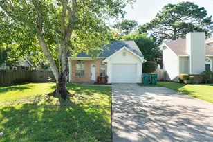 69 7th St, Shalimar, FL 32579 - Photo 1