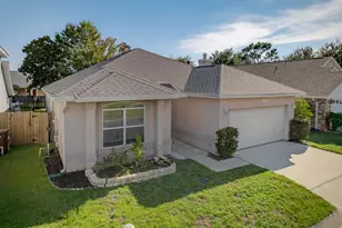 9641 Leeward Way, Navarre, FL 32566 - Photo 1