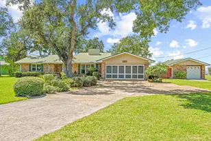 2744 Bay Grove Rd, Freeport, FL 32439 - Photo 1