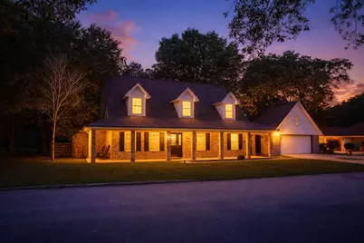 329 Skyline Circle, Crestview, FL 32539 - Photo 1
