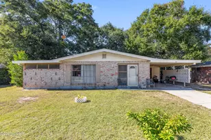 6131 Angelina Rd Rd, Pensacola, FL 32504 - Photo 1