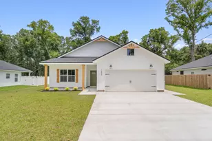 8306 Vickie St, Pensacola, FL 32514 - Photo 1