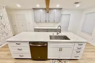 1003 Sandra Dr, Mary Esther, FL 32569 - Photo 16