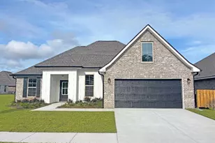 331 E Tweet St, Freeport, FL 32439 - Photo 1