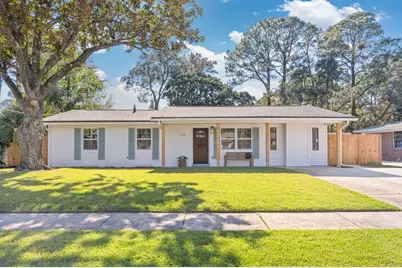 230 SW Santa Rosa Street, Fort Walton Beach, FL 32548 - Photo 1