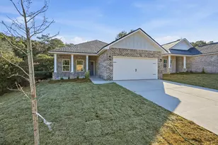 970 Texas Pkwy, Crestview, FL 32536 - Photo 1