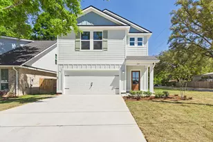 919 47th St, Niceville, FL 32578 - Photo 1