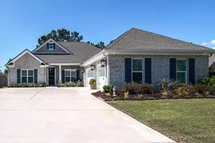 267 Buxtons Wy, Freeport, FL 32439 - Photo 1