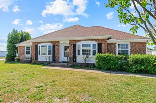 5702 N Lakewood Dr, Panama City, FL 32404 - Photo 1