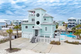 7390 Gulf Blvd, Navarre, FL 32566 - Photo 1