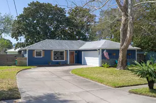 301 Primrose Cir, Destin, FL 32541 - Photo 1