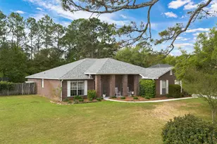 2400 Crescent Rd, Navarre, FL 32566 - Photo 1