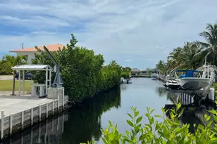 30351 Flamingo Ln, Big Pine Key, FL 33043 - Photo 2