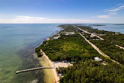 82900 Old Highway, Upper Matecumbe Key Islamorada, FL 33036 - Photo 18
