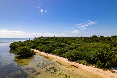 82900 Old Highway, Upper Matecumbe Key Islamorada, FL 33036 - Photo 4