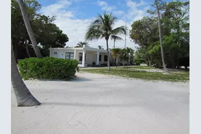 75131 Overseas Highway, Lower Matecumbe, FL 33036 - Photo 8