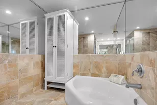 101 E Ocean Dr, Key Colony Beach, FL 33051 - Photo 24