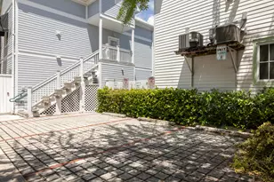 1011 Simonton St, Key West, FL 33040 - Photo 36