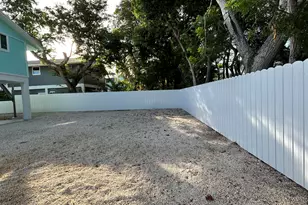 421 Mahogany Ave, Key Largo, FL 33037 - Photo 4
