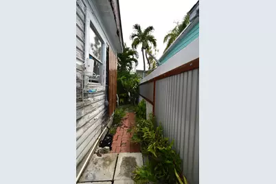 1102 Whitehead Street, Key West, FL 33040 - Photo 10