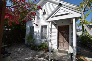 1102 Whitehead St, Key West, FL 33040 - Photo 14