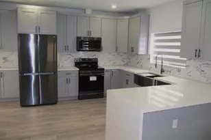 16 Tina Pl, Key Largo, FL 33037 - Photo 6