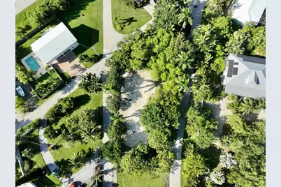 132 Sugarloaf Drive, Sugarloaf Key, FL 33042 - Photo 6