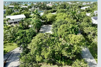 132 Sugarloaf Drive, Sugarloaf Key, FL 33042 - Photo 8