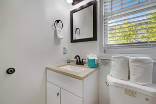 2002 Marina Villa Dr, Duck Key, FL 33050 - Photo 34